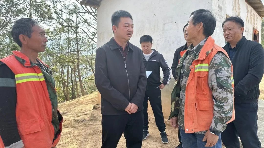 易门县人民政府