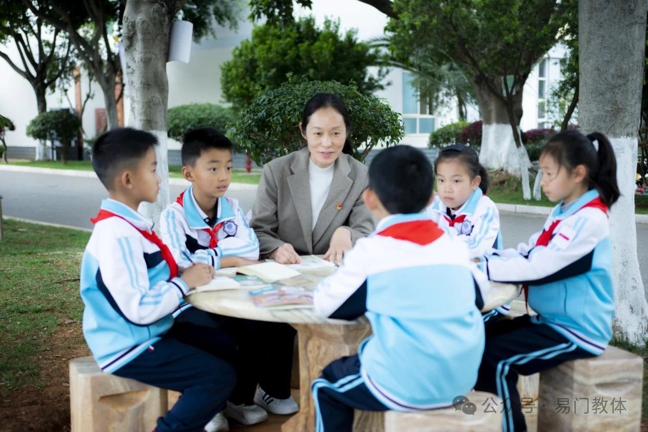 图片4.jpg 图片4.jpg